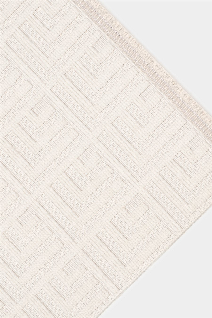 Krem Lina Kabartma Bukle Dokuma Geometrik Desenli Halı