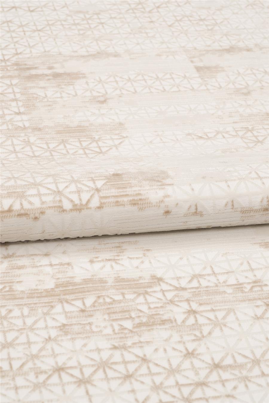 Krem Yumuşak ve Parlak Tuşeli Saten Bambu Halı