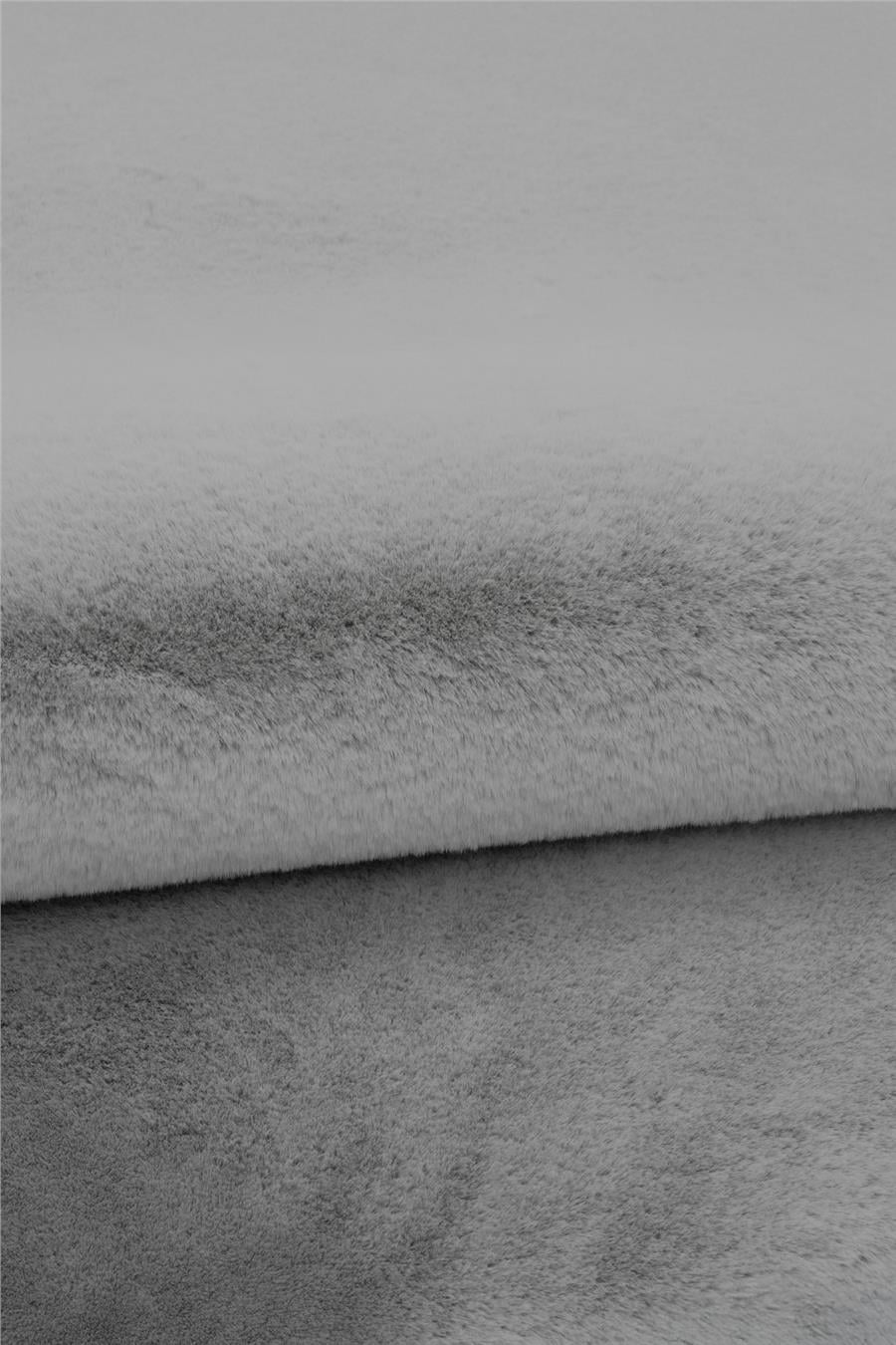 Peluş Gri Makinede Yıkanabilir Post Halı