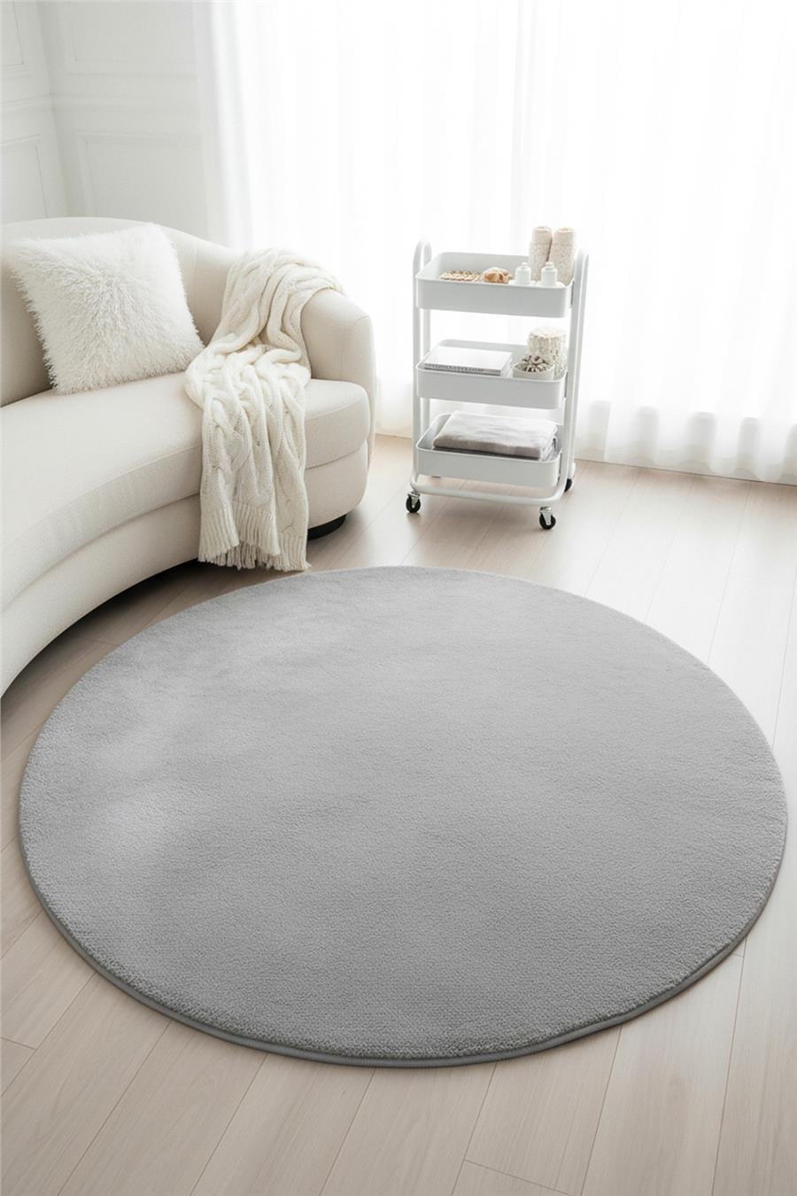 Peluş Gri Makinede Yıkanabilir Yumuşak Dokulu Yuvarlak Peluş Post Halı