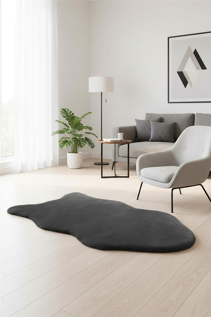 Peluş Siyah Makinede Yıkanabilir Post Halı